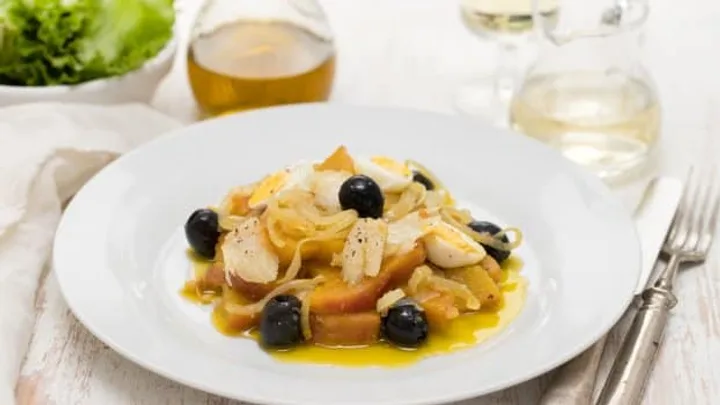 Receita de Bacalhau Desfiado ao Forno Saboroso