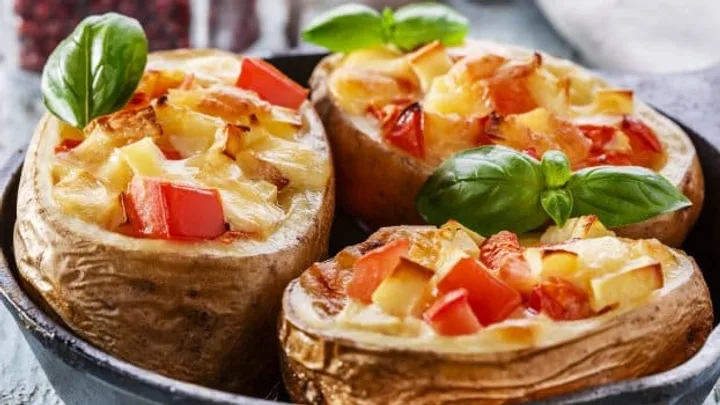Receita de Batata Assada com Requeijão