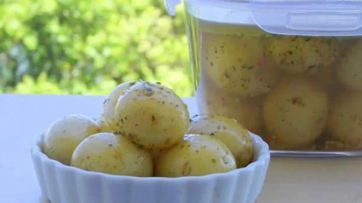 Receita de Batatas Bolinhas em Conserva