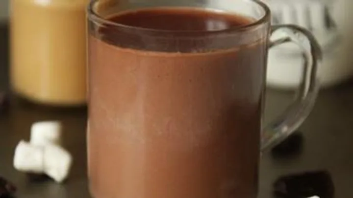 Receita de Bebida Quente de Amendoim