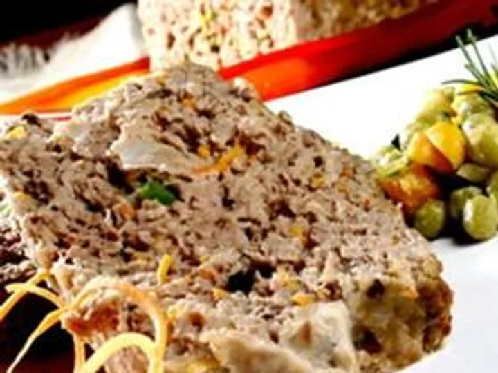 Bolo de Carne com Legumes