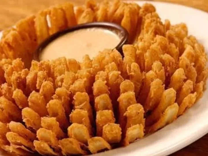 Cebola Empanada tipo Outback