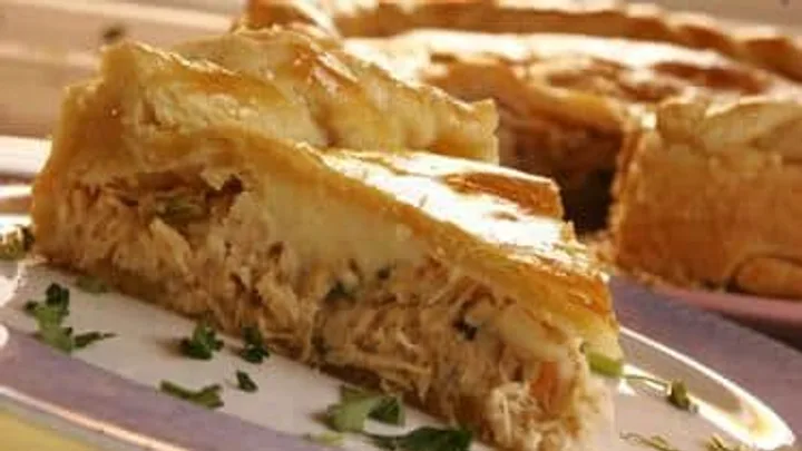 Receita de Empadão de Massa Podre Delicioso e Fácil
