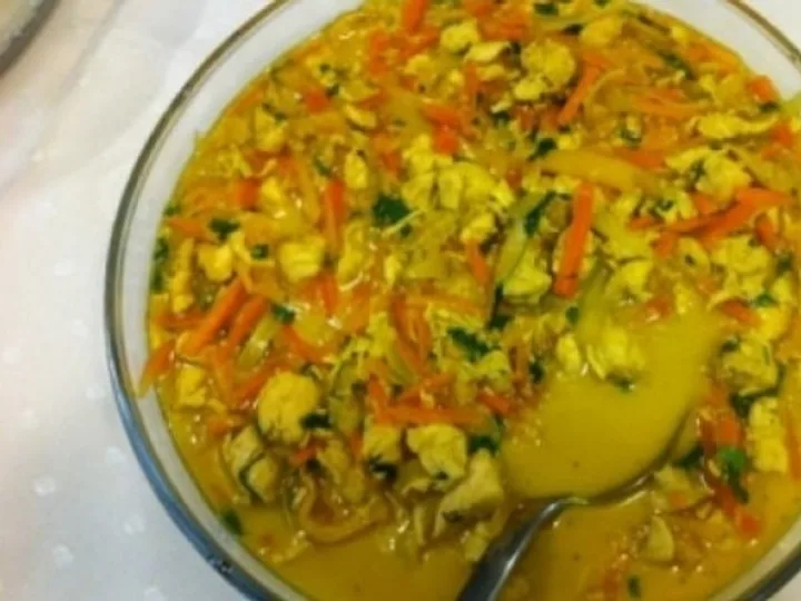 Ensopado de frango Tailandês