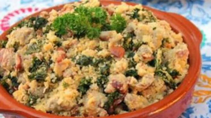 Receita de Feijão Tropeiro a Moda Antiga