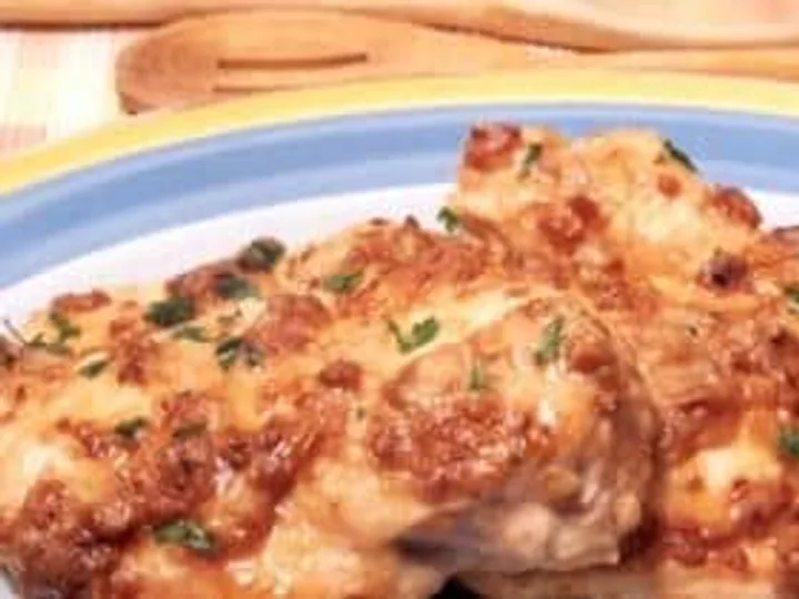 Filé de Frango na Sopa de Cebola