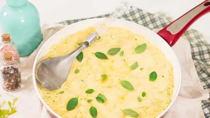 Receita de Lasanha de Frigideira de Fricassê de Frango