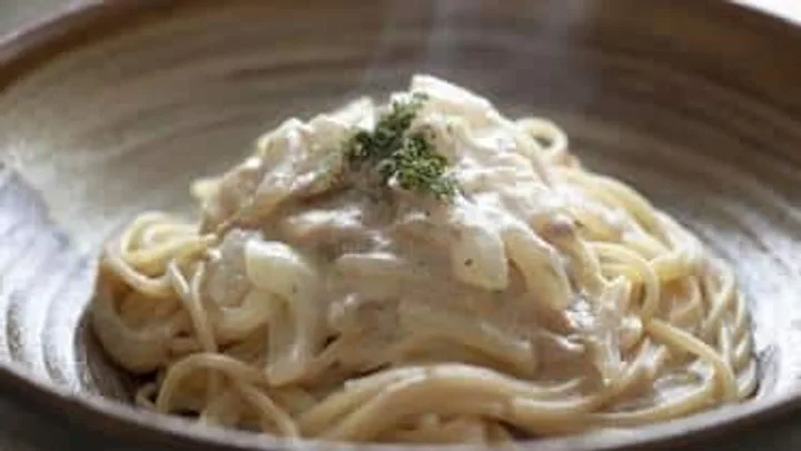 Receita de Macarrão ao Molho Branco
