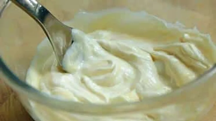 Receita de Molho de Alho ao estilo do Delírio Tropical