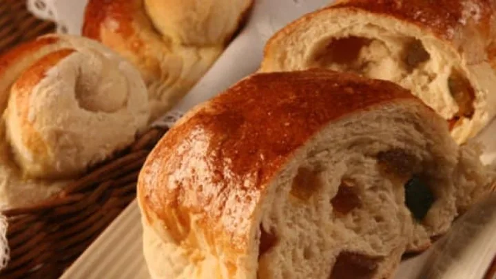 Receita de Pão de Aveia com Frutas Cristalizadas