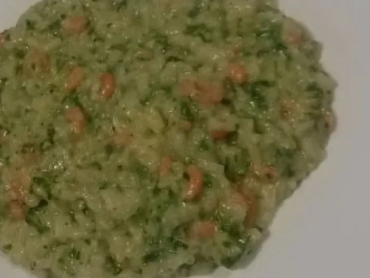 Risoto com Pesto de Rúcula e Camarão