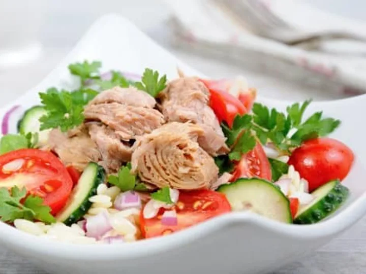 Salada Caesar de Agrião