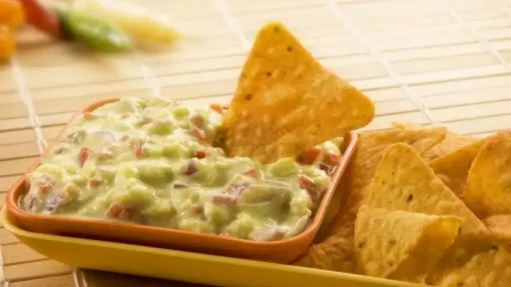 Receita de Salada de Abacate com Tomate e Cebola