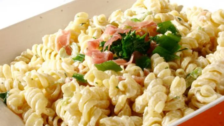 Receita de Salada de Macarrão com Presunto