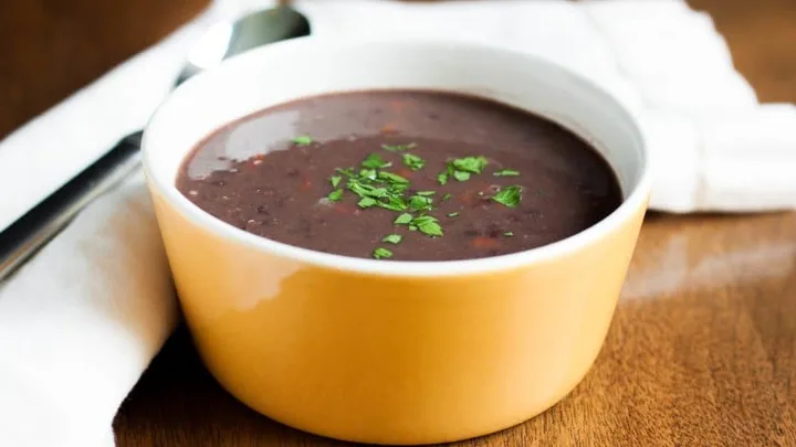Receita de Caldinho de Feijão Preto