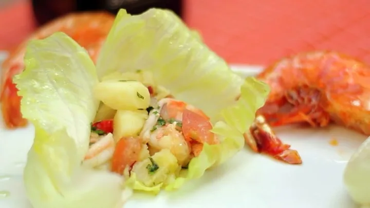 Receita de Salada de Camarão Grelhado com Vinagrete de Xerez