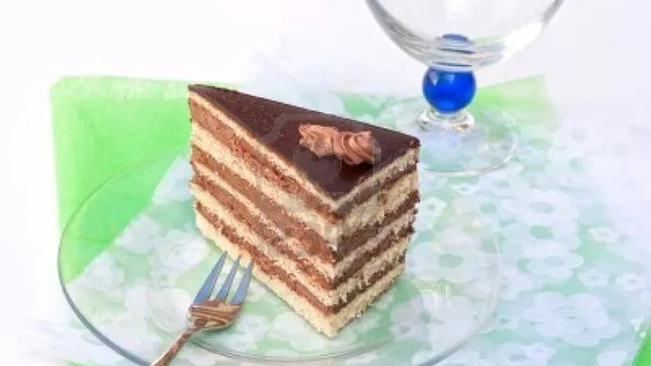 Receita de Torta de Chocolate Crocante