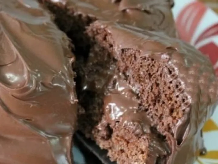 Bolo de Iogurte e Creme de Avelã
