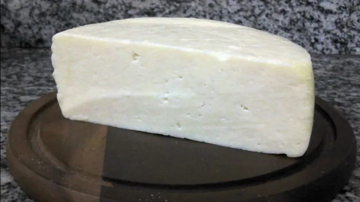 Receita de Queijo Coalho Artesanal