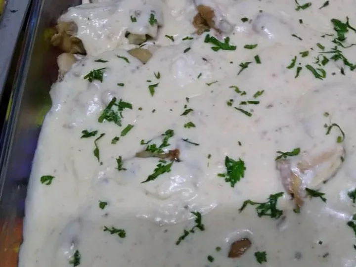 Sobrecoxa ao Molho Cremoso