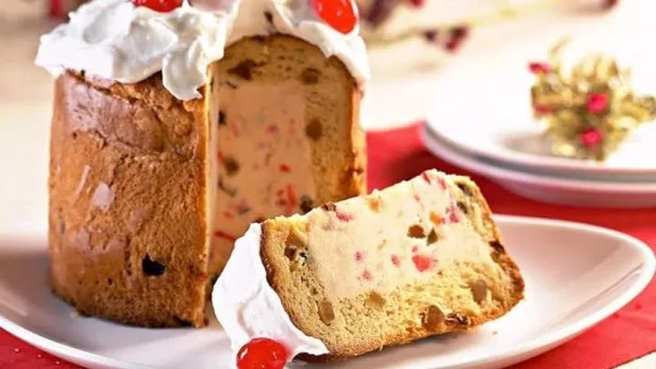 Receita de Panetone Recheado com Sorvete