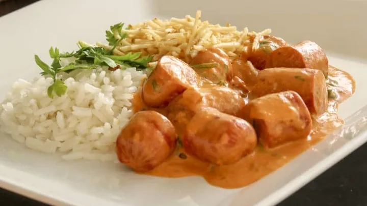 Receita de Strogonoff de Salsicha