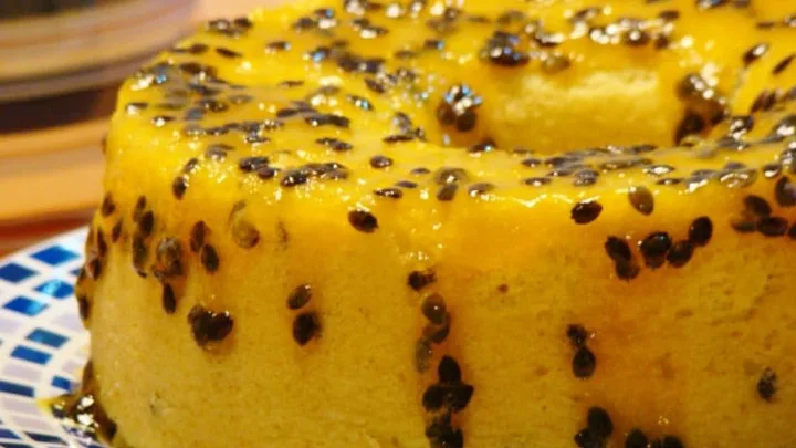 Receita de Bolo de Maracujá Delicioso