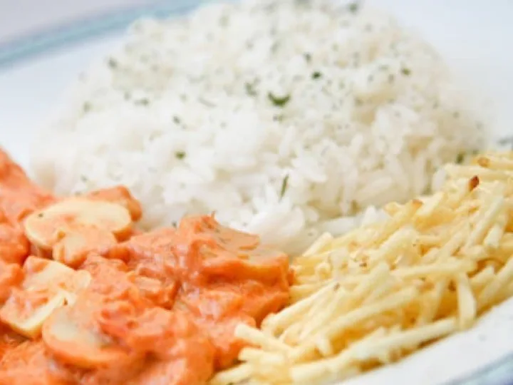 Estrogonofe de Frango Delicioso