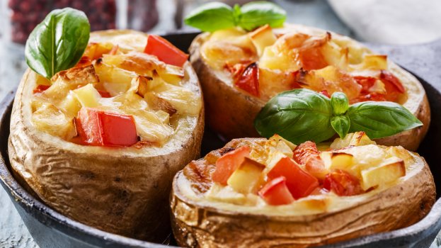 Receita de Batata Assada com Requeijão, enviada por Adege Adalgisa - Prazer à Mesa
