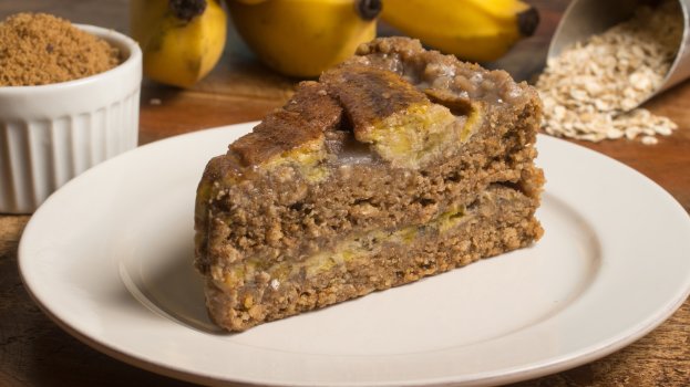 Receita de Bolo de Banana Integral, enviada por Janaine Pina - Prazer à Mesa