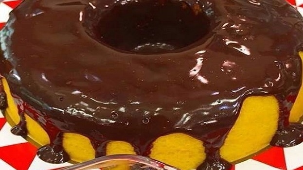 Receita de Bolo de Cenoura de Microondas, enviada por Adege Adalgisa - Prazer à Mesa