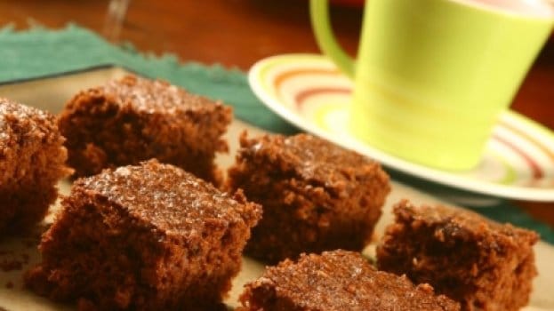 Receita de Bolo de Chocolate e Aveia, enviada por Andrea Coser - Prazer à Mesa