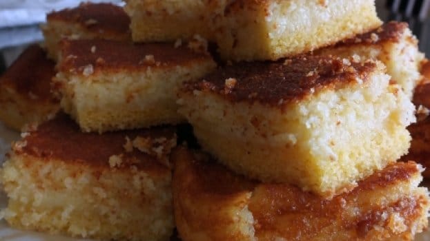 Receita de Bolo de Fubá Cremoso, enviada por Marcio Figueira - Prazer à Mesa