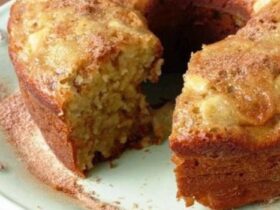 Receita de Bolo de Maçã, enviada por Janaine Pina - Prazer à Mesa