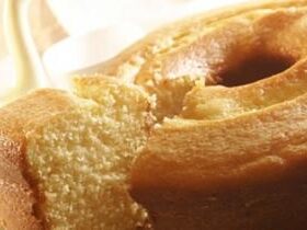 Receita de Bolo Simples, enviada por Adege Adalgisa - Prazer à Mesa