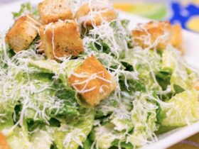 Receita de Caesar Salad, enviada por Adege Adalgisa - Prazer à Mesa
