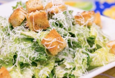 Receita de Caesar Salad, enviada por Adege Adalgisa - Prazer à Mesa