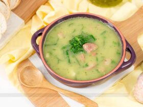 Receita de Caldo Verde Rápido, enviada por Adege Adalgisa - Prazer à Mesa