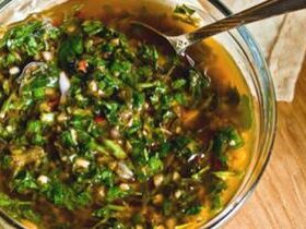 Receita de Chimichurri, tempero Argentino pra carnes, enviada por Adege Adalgisa - Prazer à Mesa