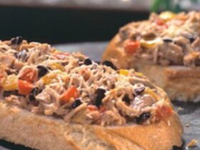 Receita de Crostini de Atum, enviada por Adege Adalgisa - Prazer à Mesa