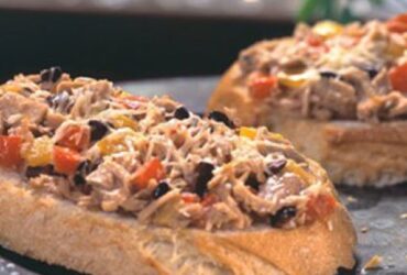 Receita de Crostini de Atum, enviada por Adege Adalgisa - Prazer à Mesa