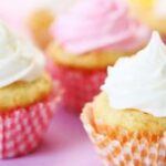 Receita de Cupcake de Limão com Cobertura, enviada por Adege Adalgisa - Prazer à Mesa