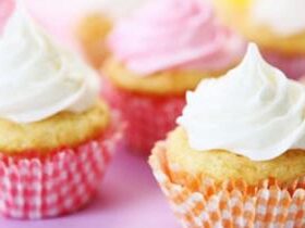 Receita de Cupcake de Limão com Cobertura, enviada por Adege Adalgisa - Prazer à Mesa