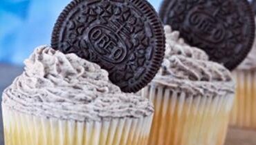 Receita de Cupcake de Oreo, enviada por Telma Gomide - Prazer à Mesa