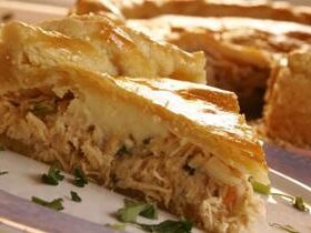Receita de Empadão de Massa Podre Delicioso e Fácil, enviada por Luciana Souza - Prazer à Mesa