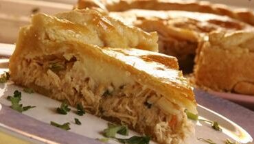 Receita de Empadão de Massa Podre Delicioso e Fácil, enviada por Luciana Souza - Prazer à Mesa