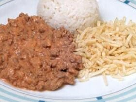 Receita de Estrogonofe de Carne Moída, enviada por Adege Adalgisa - Prazer à Mesa