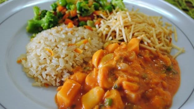 Receita de Estrogonofe de Grão-de-bico, enviada por Adege Adalgisa - Prazer à Mesa