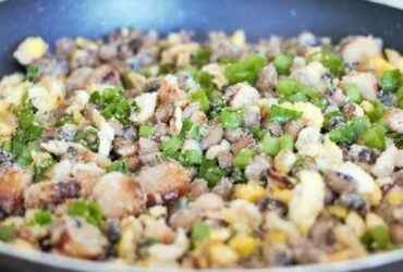 Receita de Feijão Tropeiro Tradicional, enviada por Adege Adalgisa - Prazer à Mesa