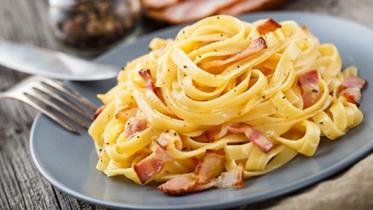Receita de Macarrão Carbonara, enviada por Luíza Carolina - Prazer à Mesa